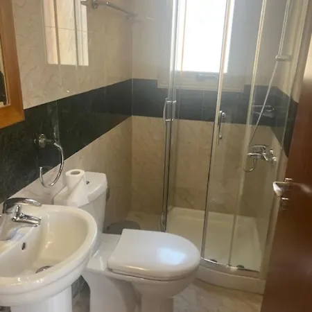 Sandy Villas, Michael No 7 *
