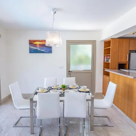 Sandy Villas, 7 Michael - Private Pool - Private Area Polis